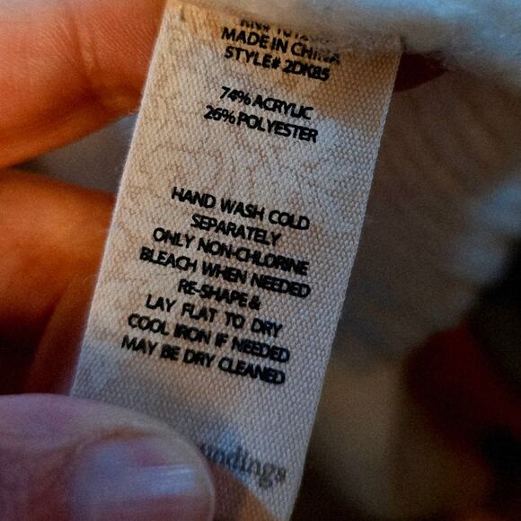 Soft surroundings Giulia white off shoulder cable knit sweater size large - Picture 5 of 5